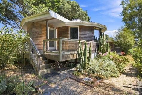 143 Lone Oak Lane Sebastopol CA 95472