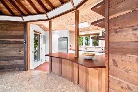 143 Lone Oak Lane Sebastopol CA 95472