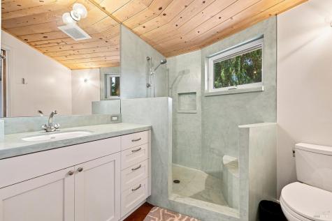 143 Lone Oak Lane Sebastopol CA 95472