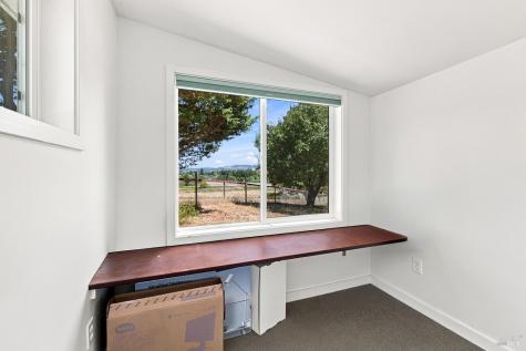 143 Lone Oak Lane Sebastopol CA 95472