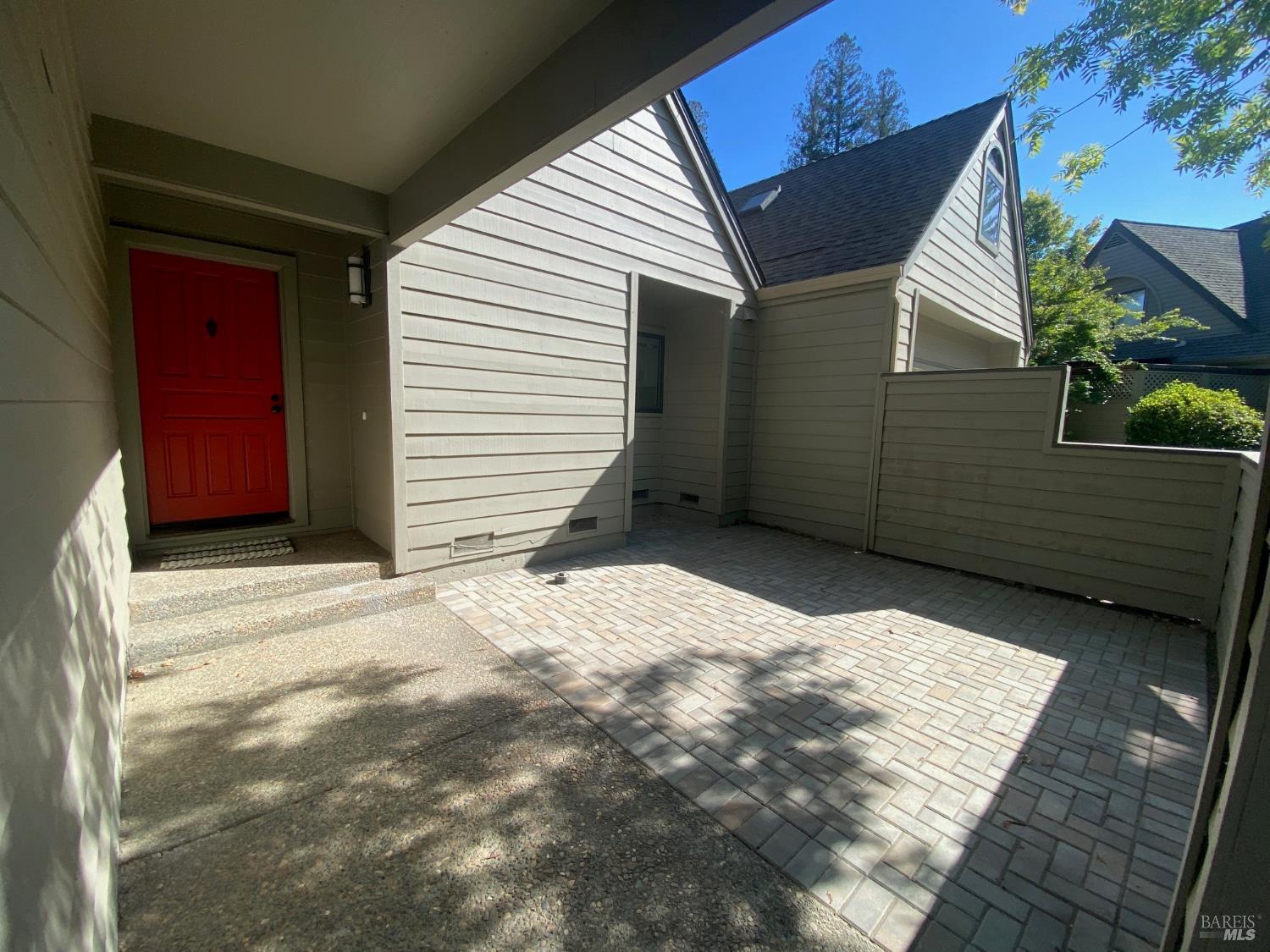 1377 Saint James Drive St. Helena CA 94574