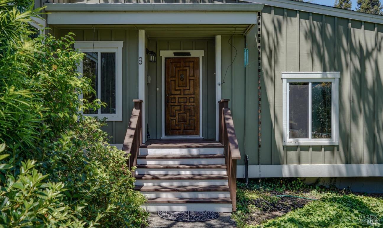 3 Oak Grove Way Napa CA 94559