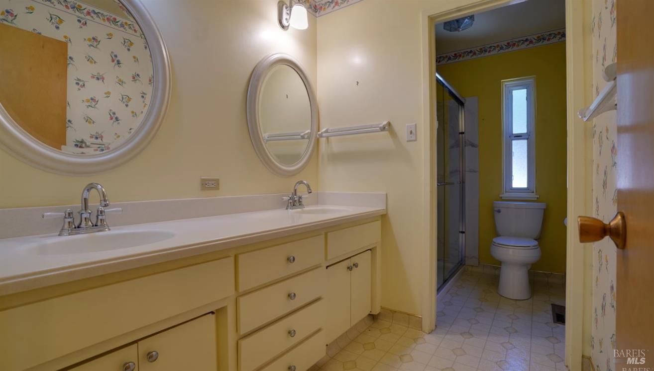 3 Oak Grove Way Napa CA 94559