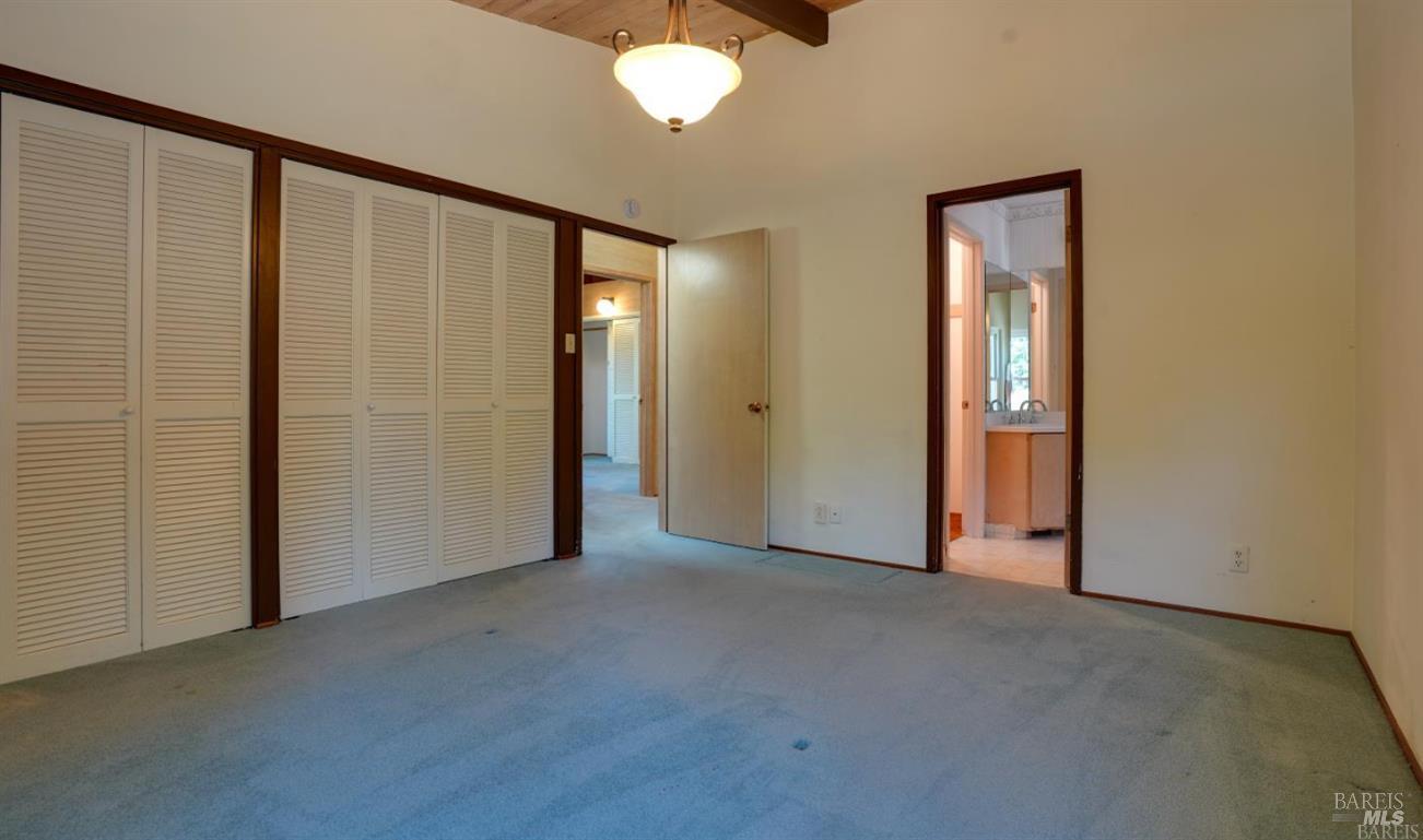 3 Oak Grove Way Napa CA 94559