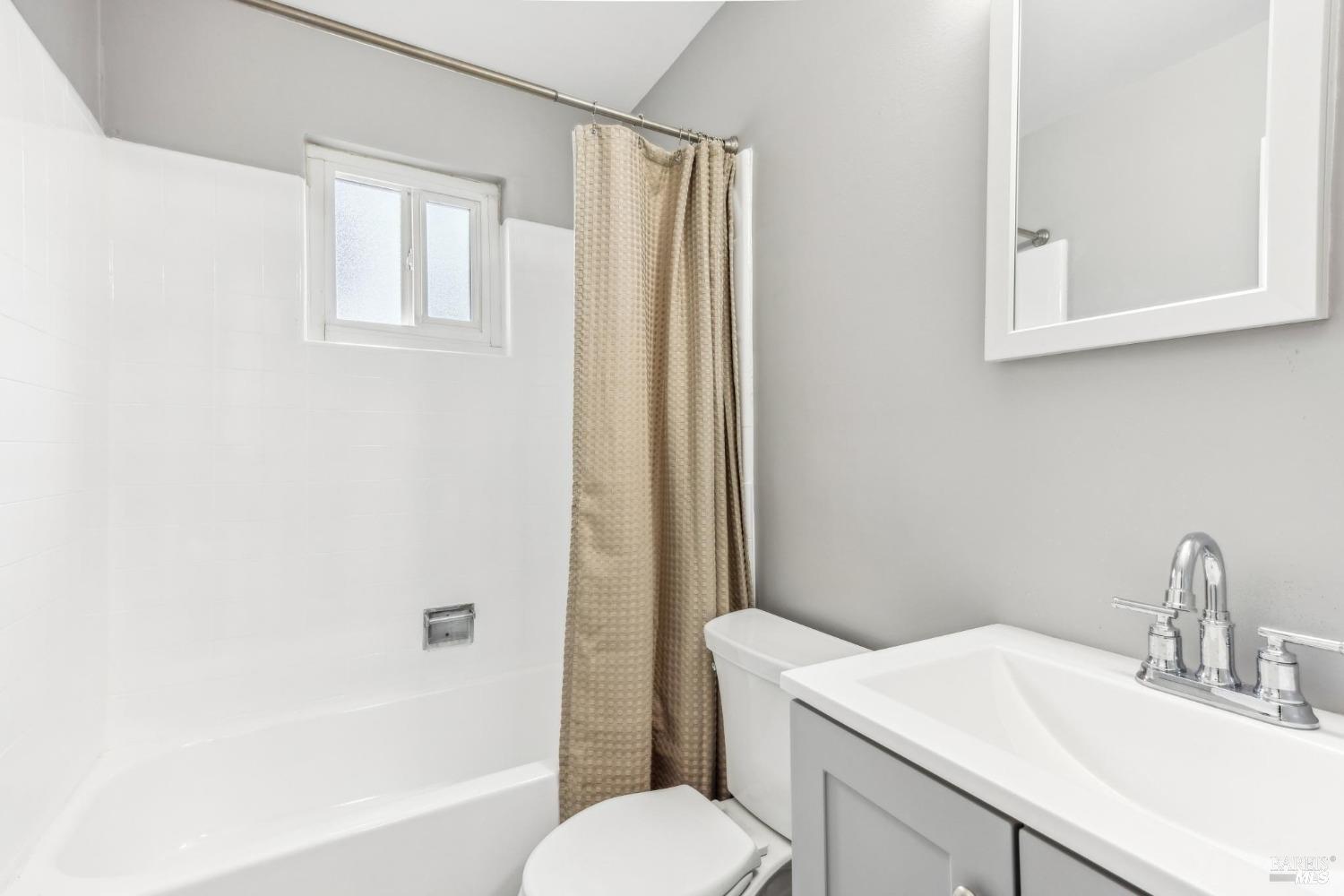 83 Pixley Avenue Corte Madera CA 94925