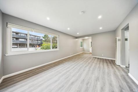 83 Pixley Avenue Corte Madera CA 94925
