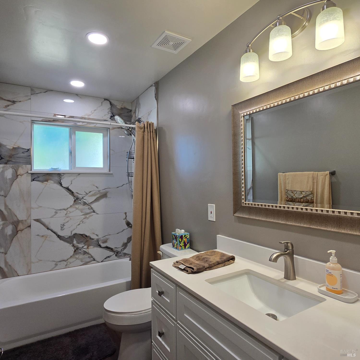181 Grape Street Vacaville CA 95688