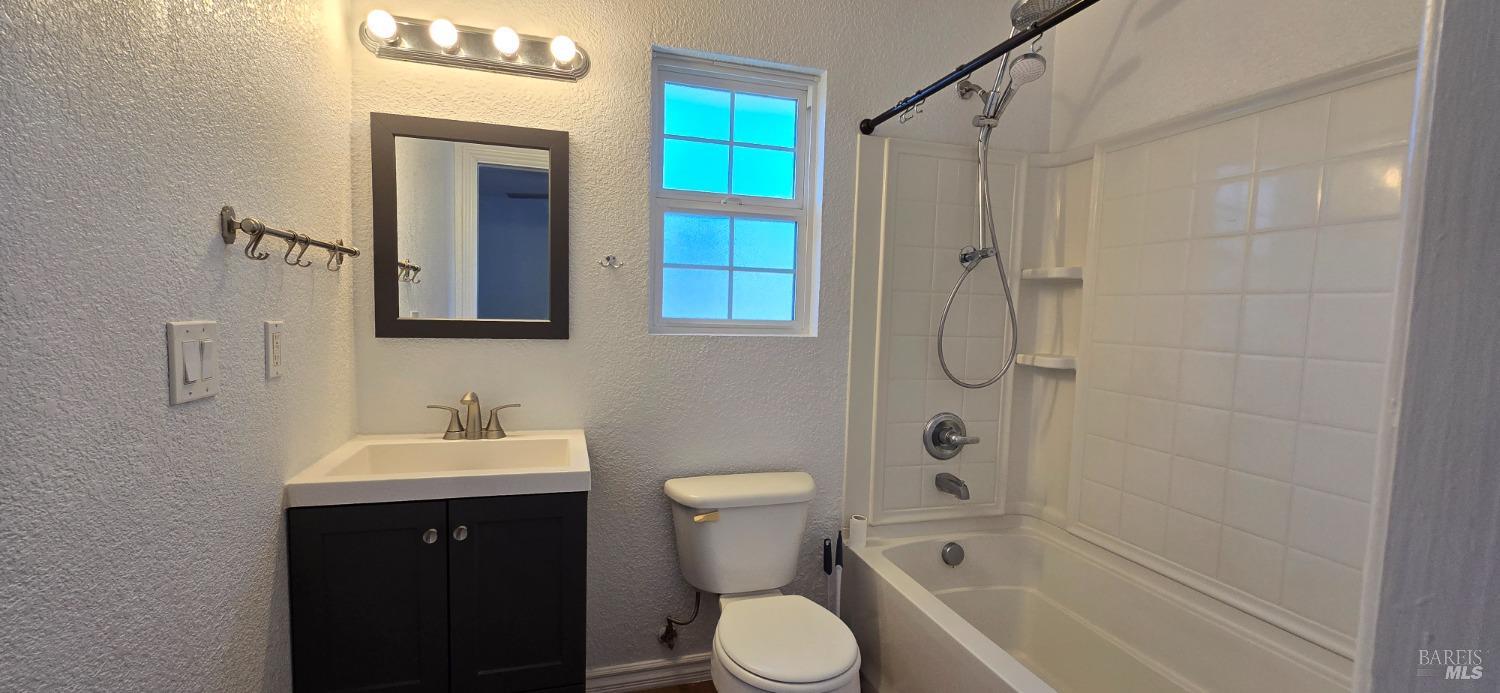 480 Meadowview Drive Vacaville CA 95688