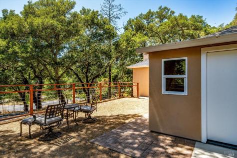 9342 Chalk Hill Road Healdsburg CA 95448