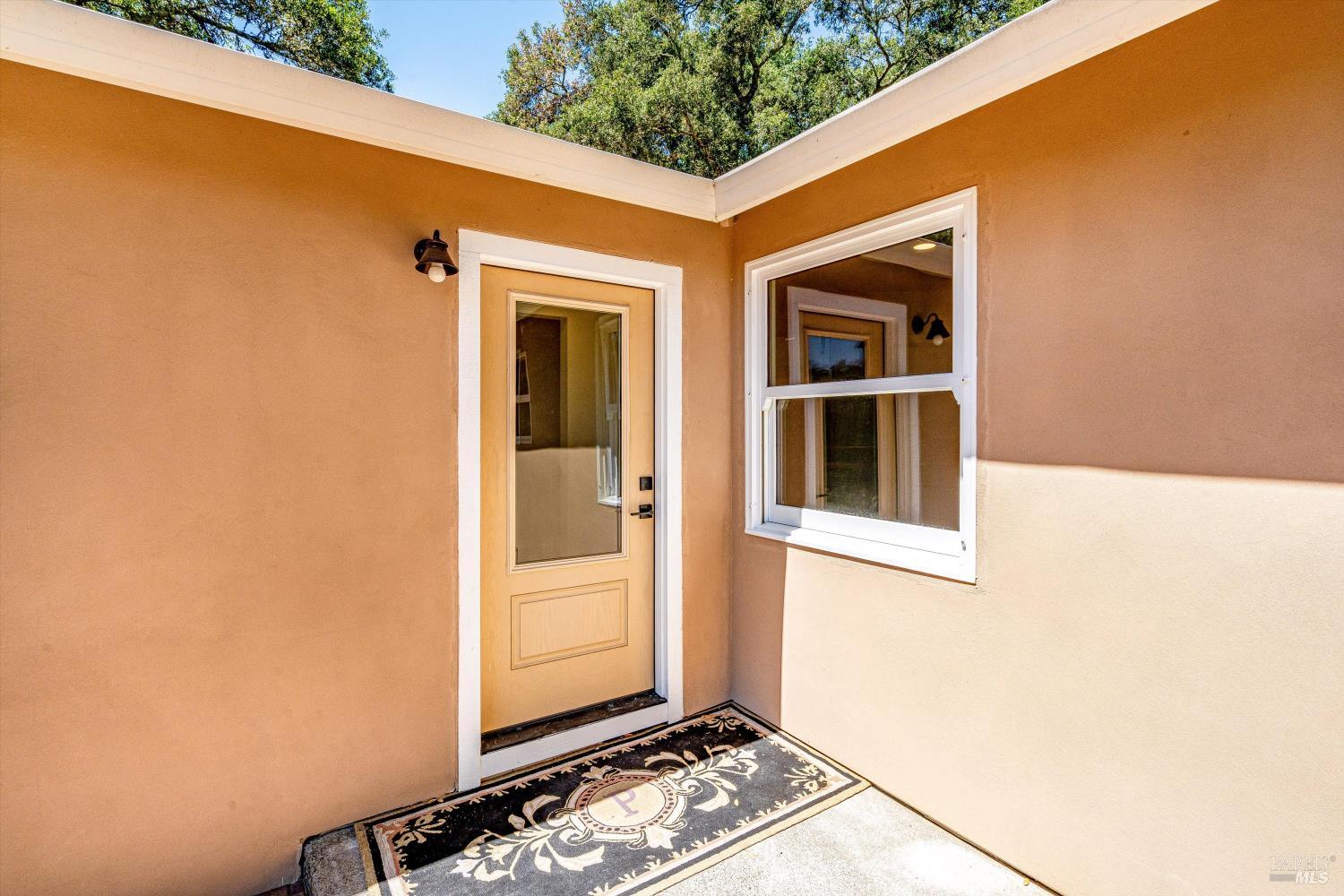 9342 Chalk Hill Road Healdsburg CA 95448