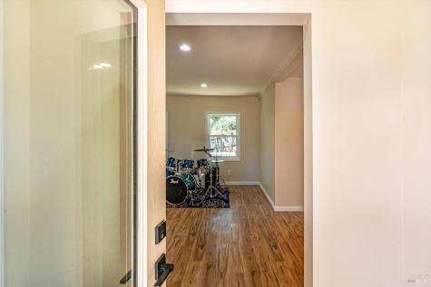 9342 Chalk Hill Road Healdsburg CA 95448