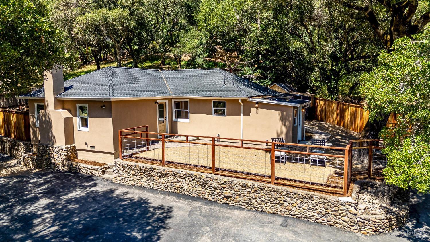 9342 Chalk Hill Road Healdsburg CA 95448