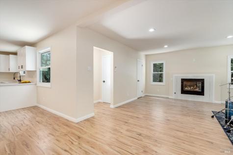 9342 Chalk Hill Road Healdsburg CA 95448