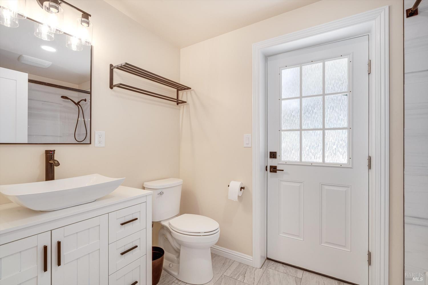 9342 Chalk Hill Road Healdsburg CA 95448
