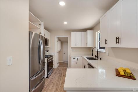 9342 Chalk Hill Road Healdsburg CA 95448