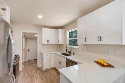 9342 Chalk Hill Road Healdsburg CA 95448