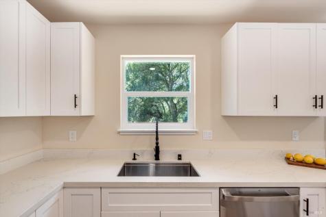 9342 Chalk Hill Road Healdsburg CA 95448