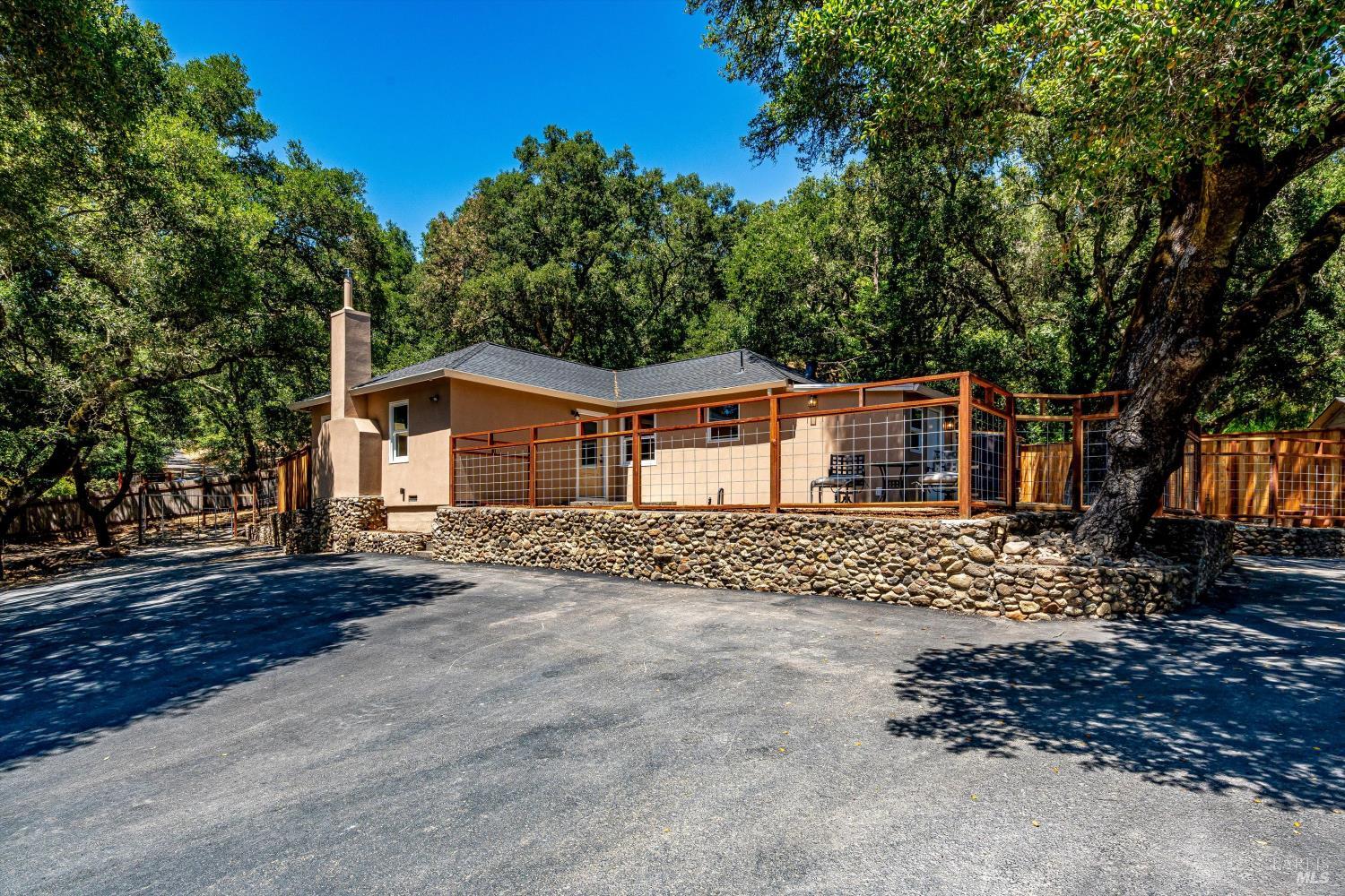 9342 Chalk Hill Road Healdsburg CA 95448
