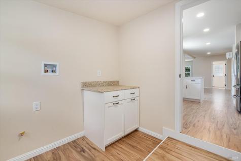 9342 Chalk Hill Road Healdsburg CA 95448
