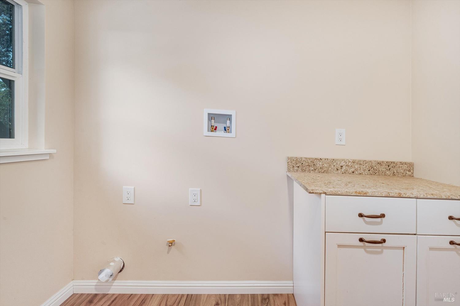 9342 Chalk Hill Road Healdsburg CA 95448