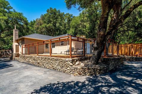9342 Chalk Hill Road Healdsburg CA 95448