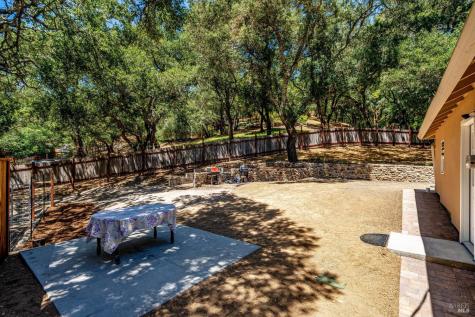 9342 Chalk Hill Road Healdsburg CA 95448