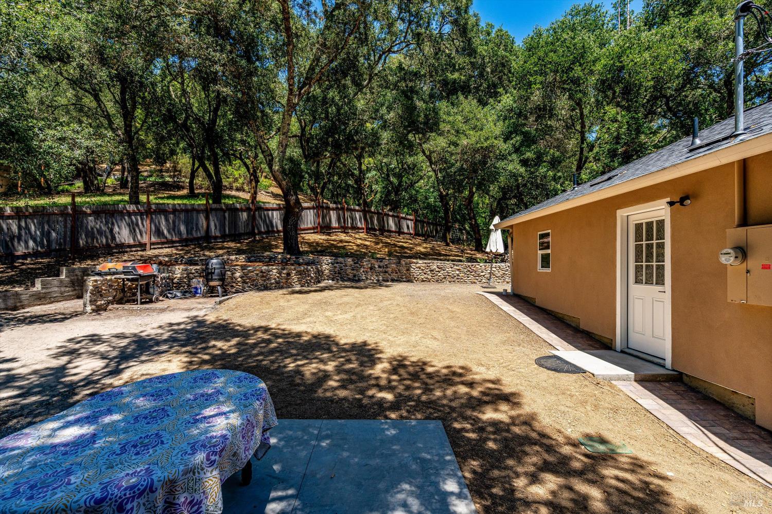 9342 Chalk Hill Road Healdsburg CA 95448