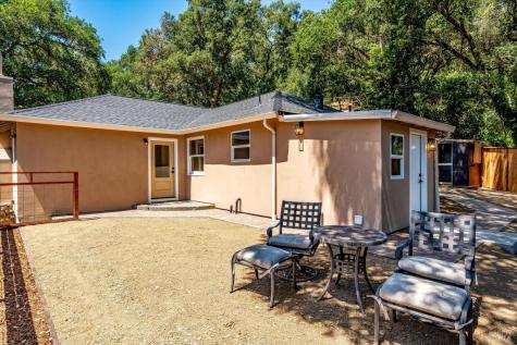 9342 Chalk Hill Road Healdsburg CA 95448