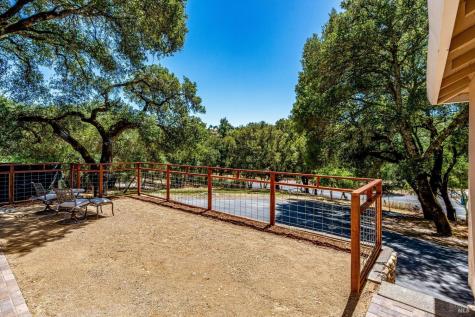 9342 Chalk Hill Road Healdsburg CA 95448