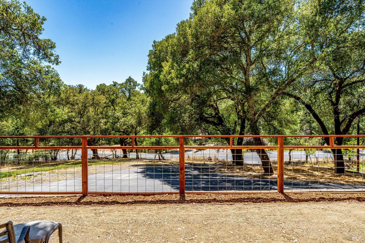 9342 Chalk Hill Road Healdsburg CA 95448