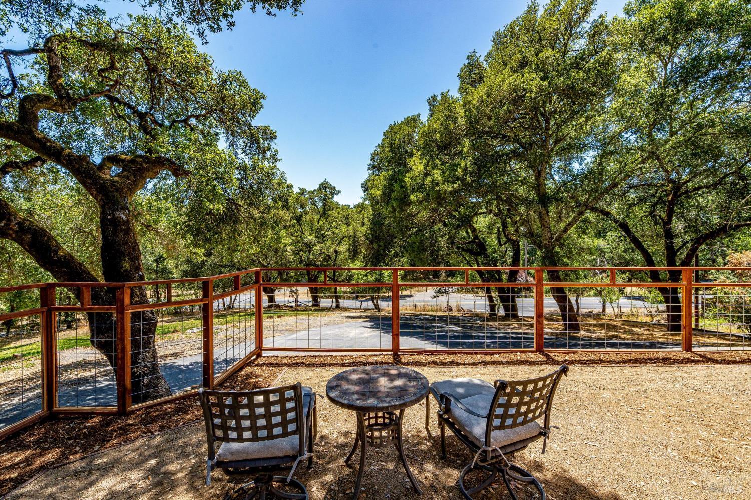 9342 Chalk Hill Road Healdsburg CA 95448