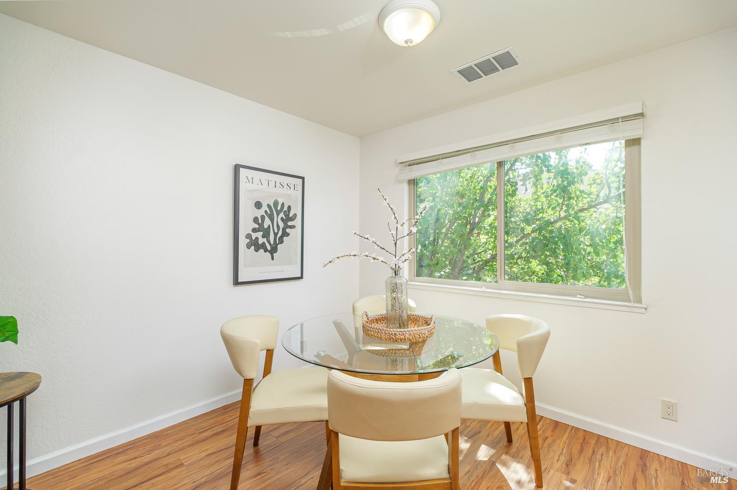 323 Silvio Lane Novato CA 94947