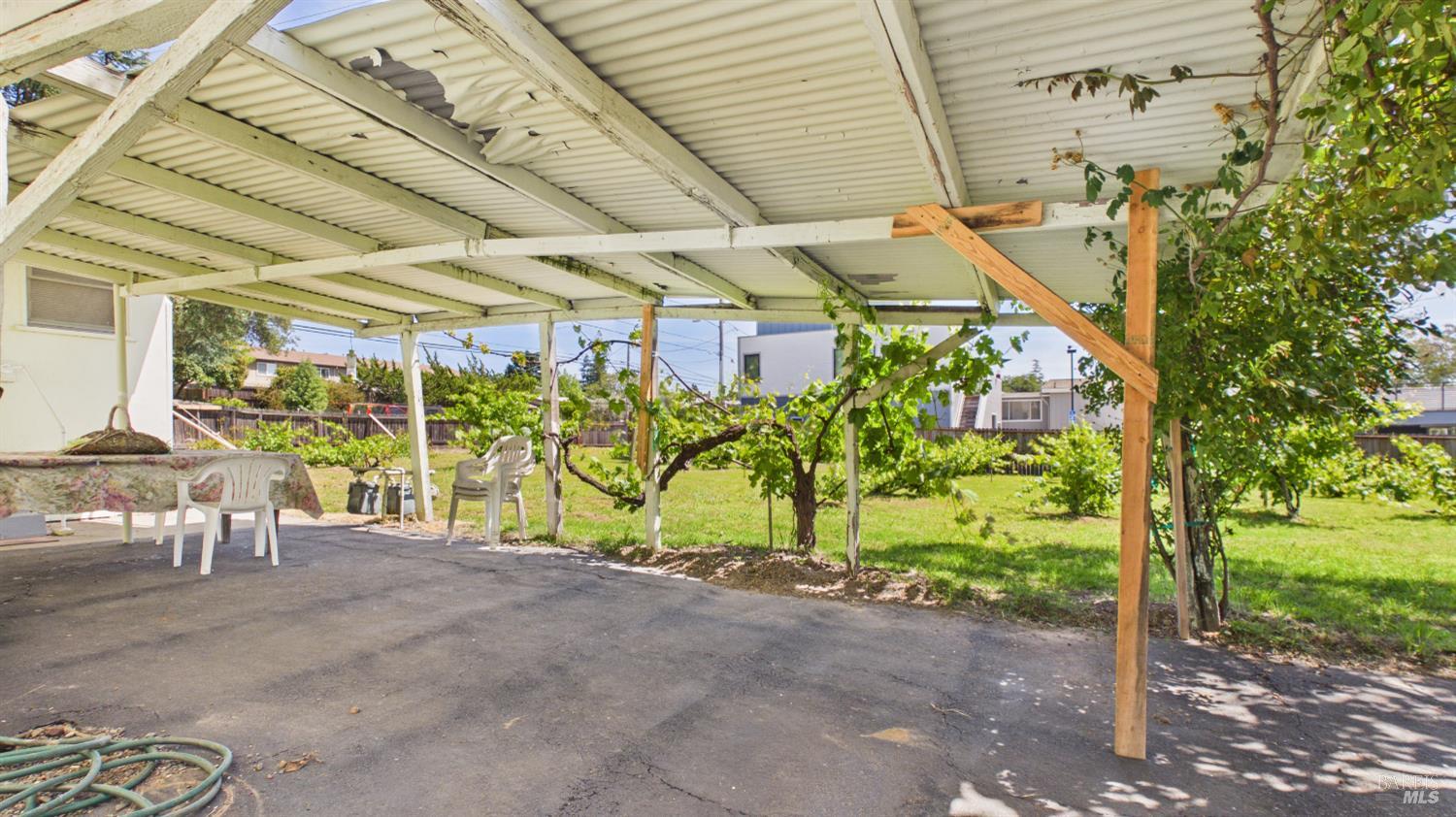 821 Healdsburg Avenue Healdsburg CA 95448