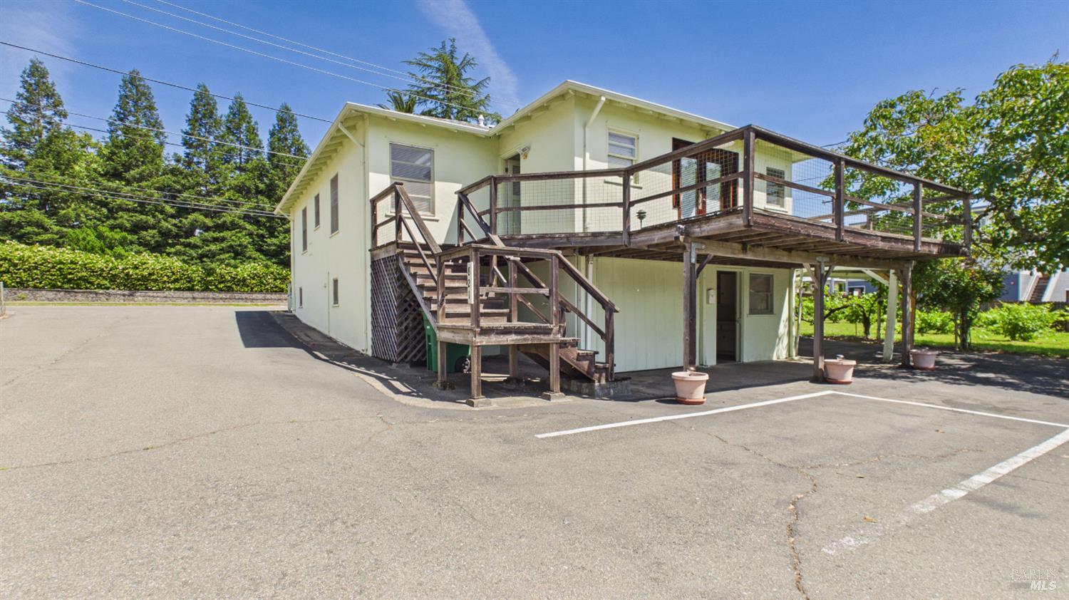 821 Healdsburg Avenue Healdsburg CA 95448