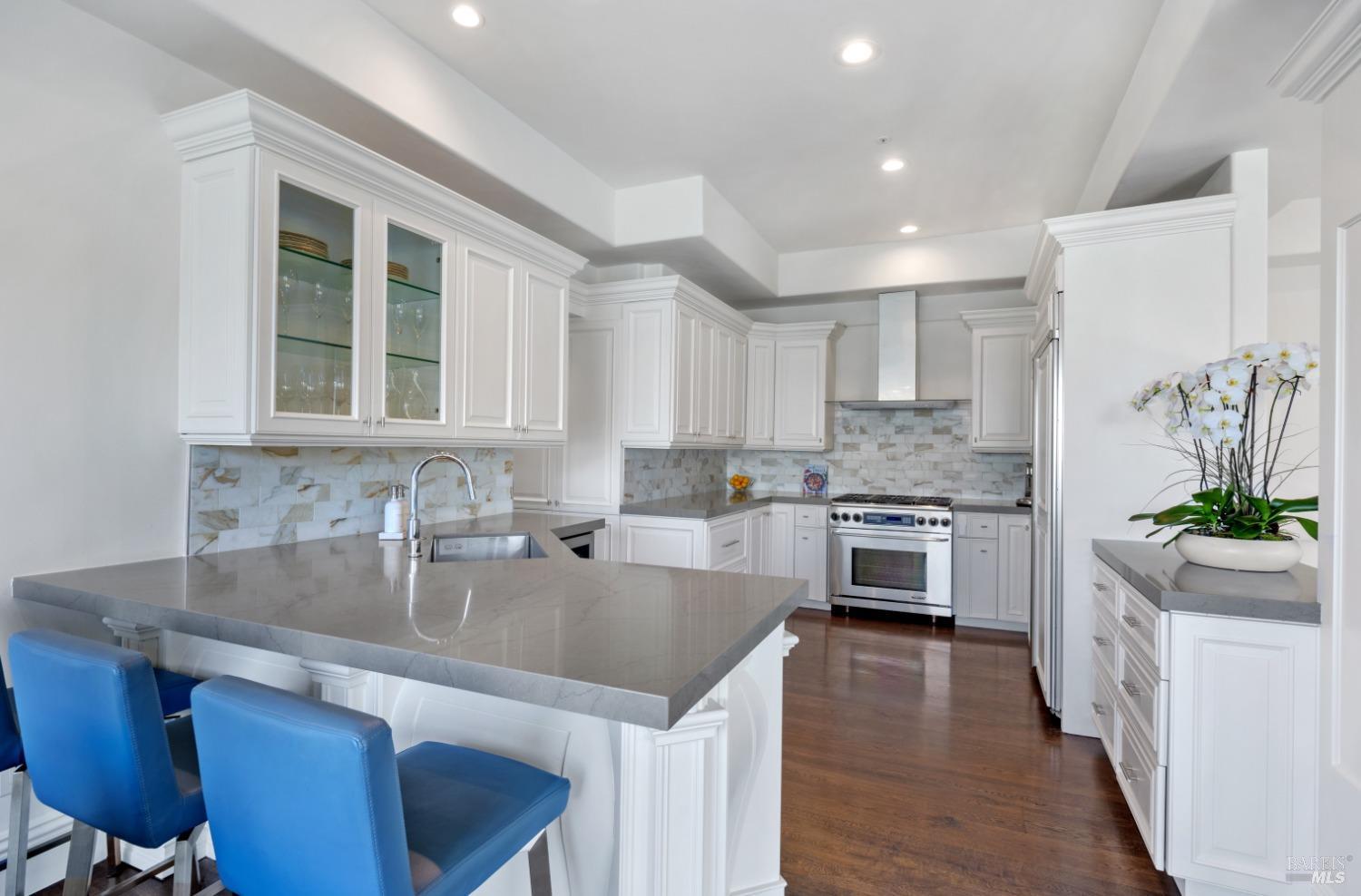 2472 Mar East Street Tiburon CA 94920