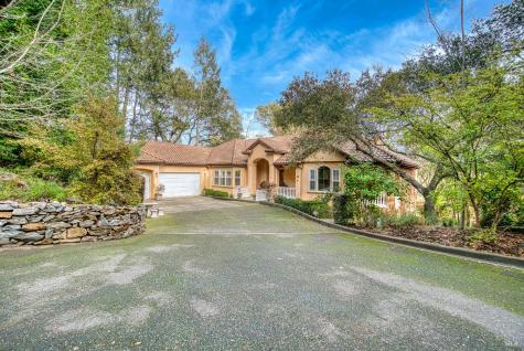 2703 Brush Creek Drive Santa Rosa CA 95404