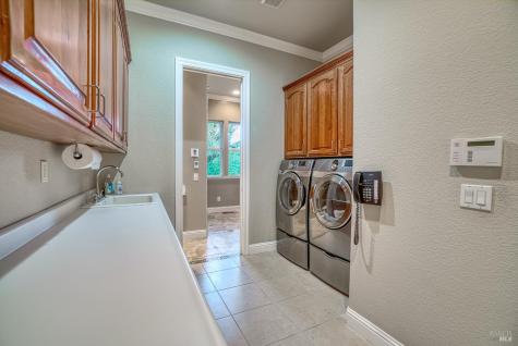 2703 Brush Creek Drive Santa Rosa CA 95404