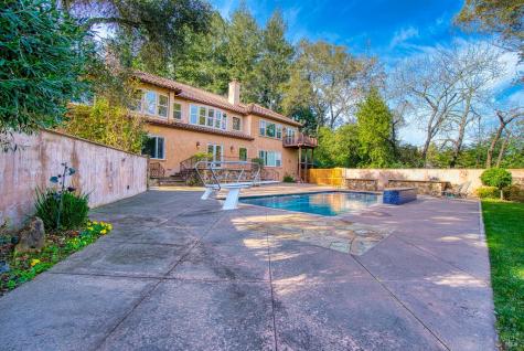 2703 Brush Creek Drive Santa Rosa CA 95404