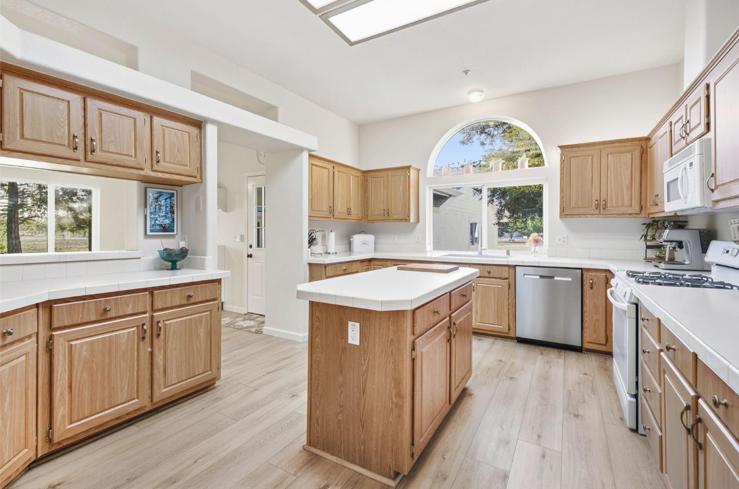 24540 County Road 95 Davis CA 95616