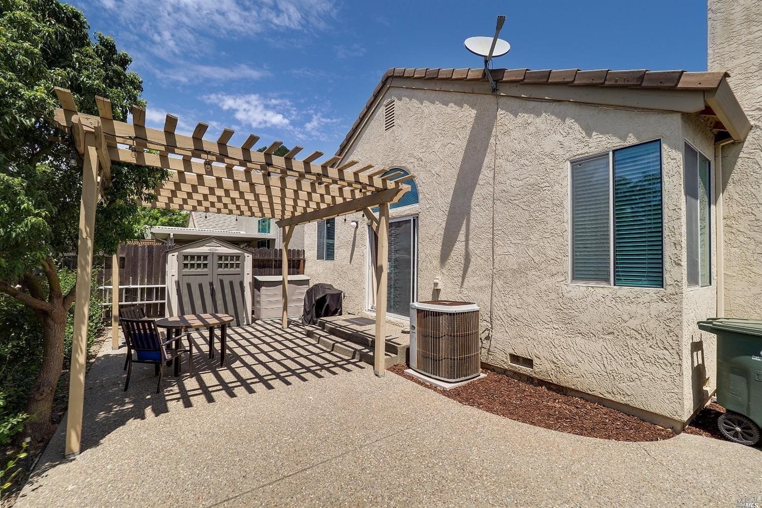 915 Tipperary Drive Vacaville CA 95688