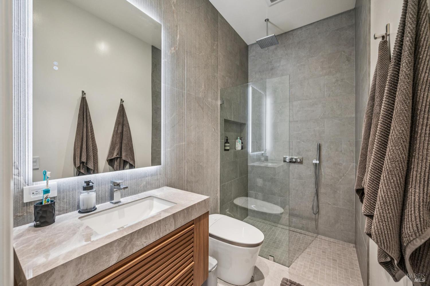 138 Gilmartin Drive Tiburon CA 94920