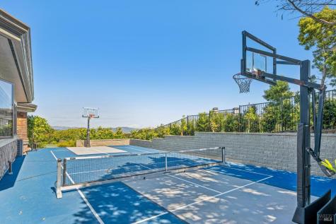 138 Gilmartin Drive Tiburon CA 94920