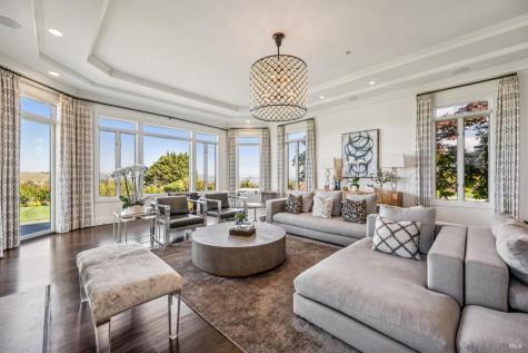 138 Gilmartin Drive Tiburon CA 94920