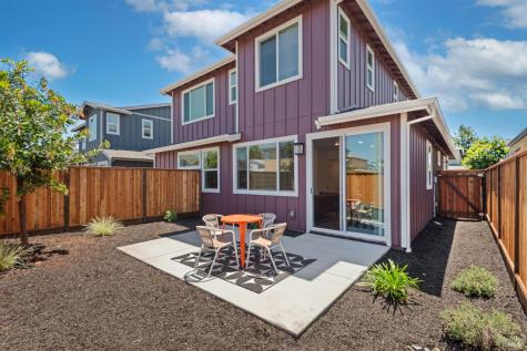 1480 Wrigley Avenue Santa Rosa CA 95407