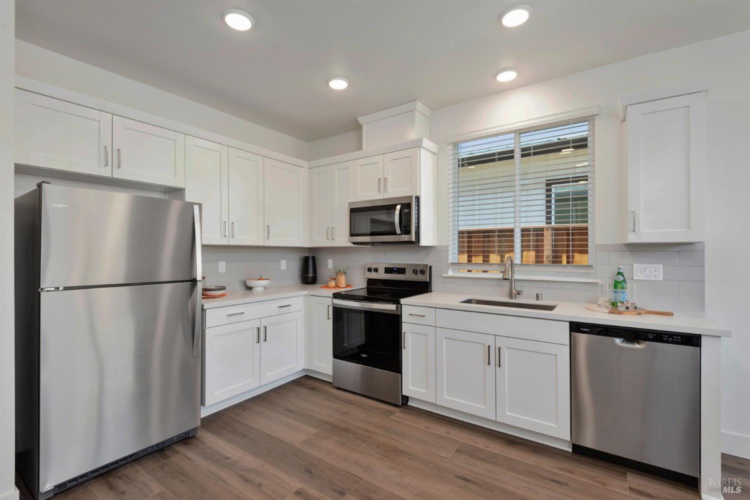 1480 Wrigley Avenue Santa Rosa CA 95407