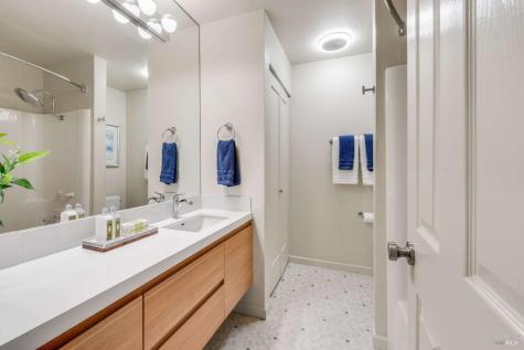 22 Anchorage Road Sausalito CA 94965