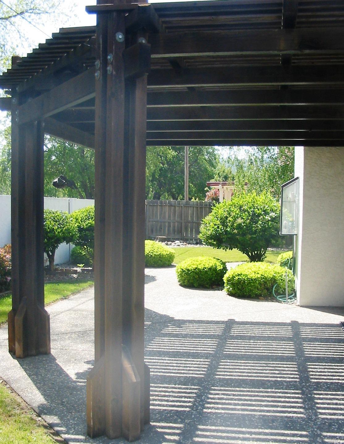 531 Shady Glen Avenue Vacaville CA 95688