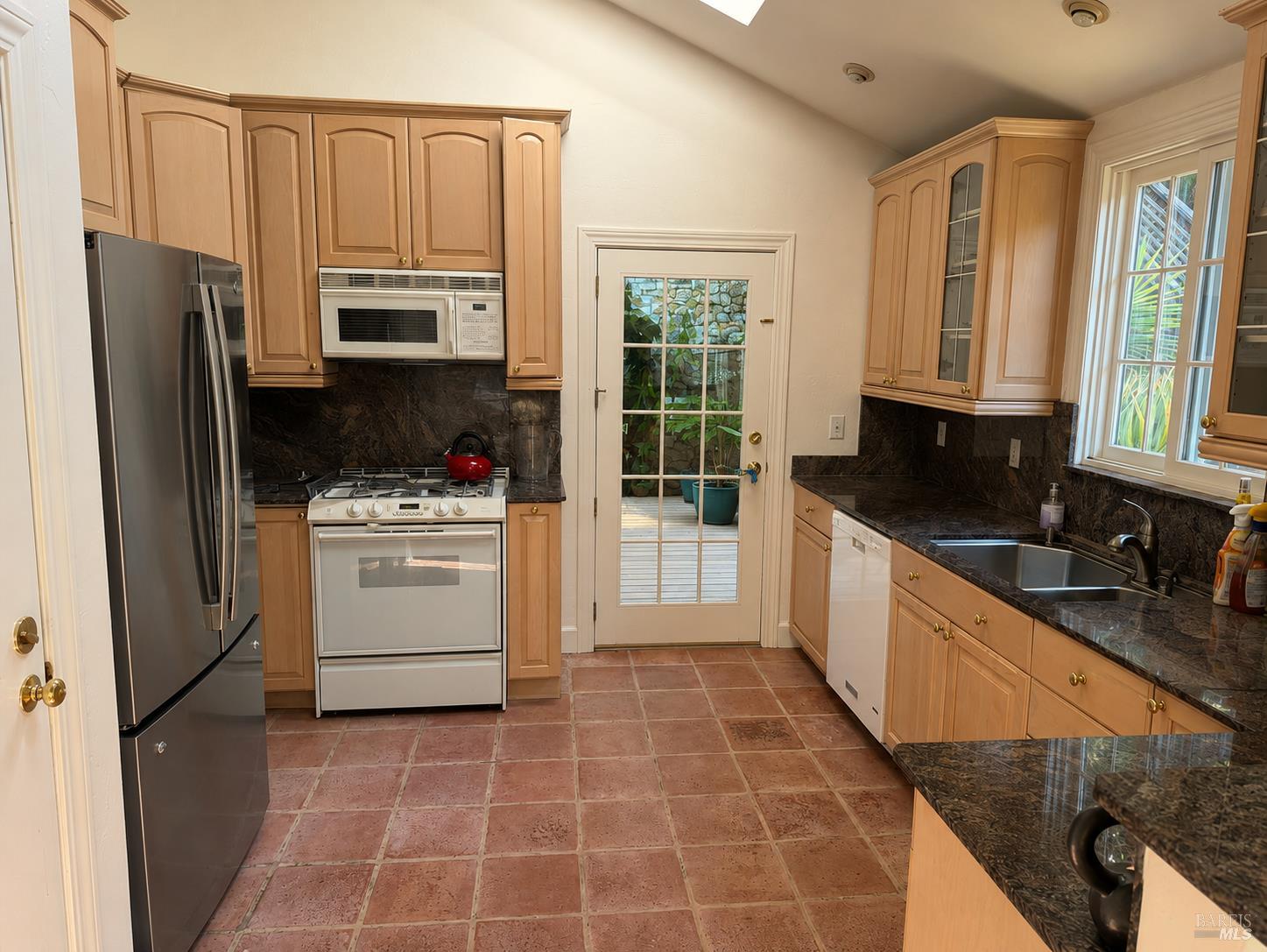 200 The Alameda San Anselmo CA 94960