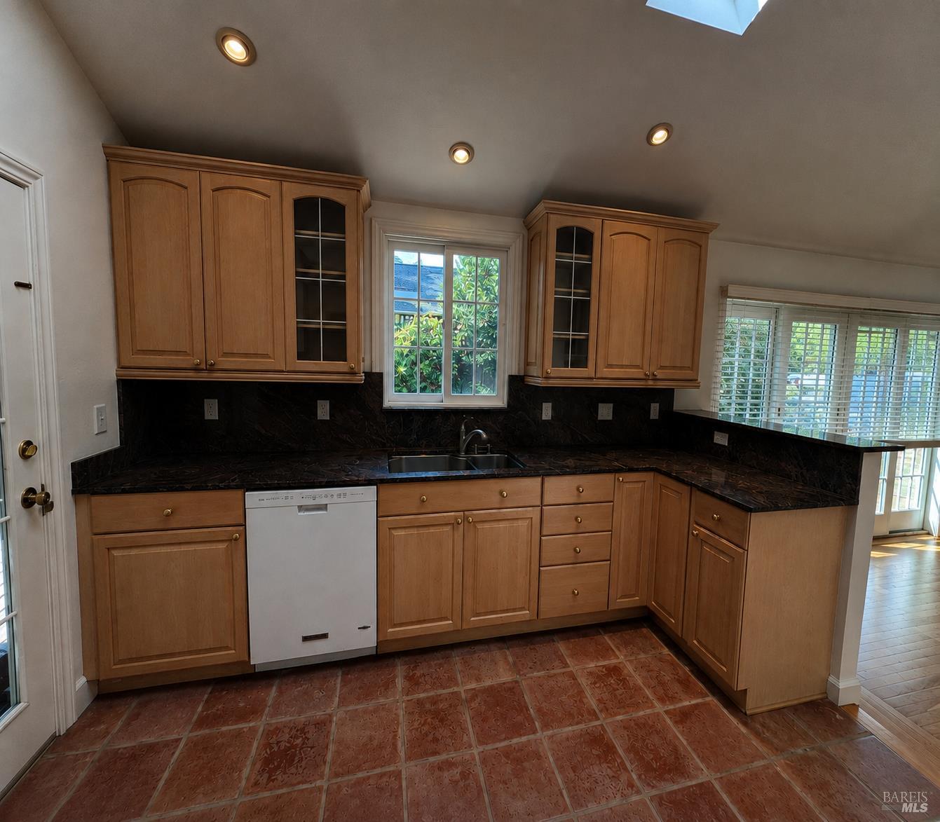 200 The Alameda San Anselmo CA 94960