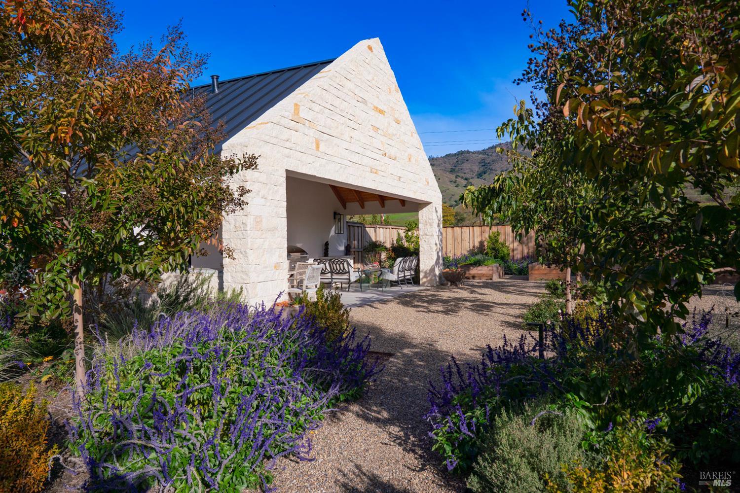 6161 Silverado Trail Napa CA 94558